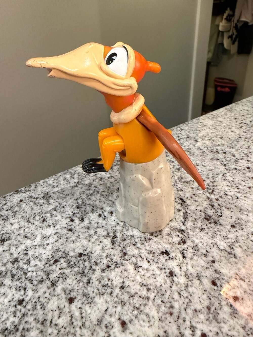 1997 Burger King The Land Before Time Petrie Dinosaur Figure
